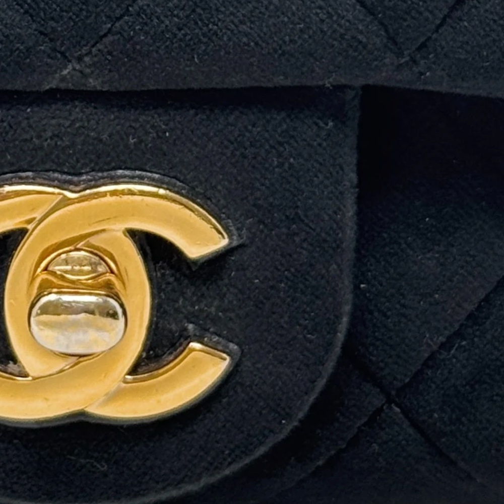 Chanel Velvet Mini Rectangular Flap - image 8